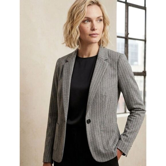 Banana Republic Jackets & Blazers - Banana Republic Gray Jacket Women's Size 2 - Gently Used